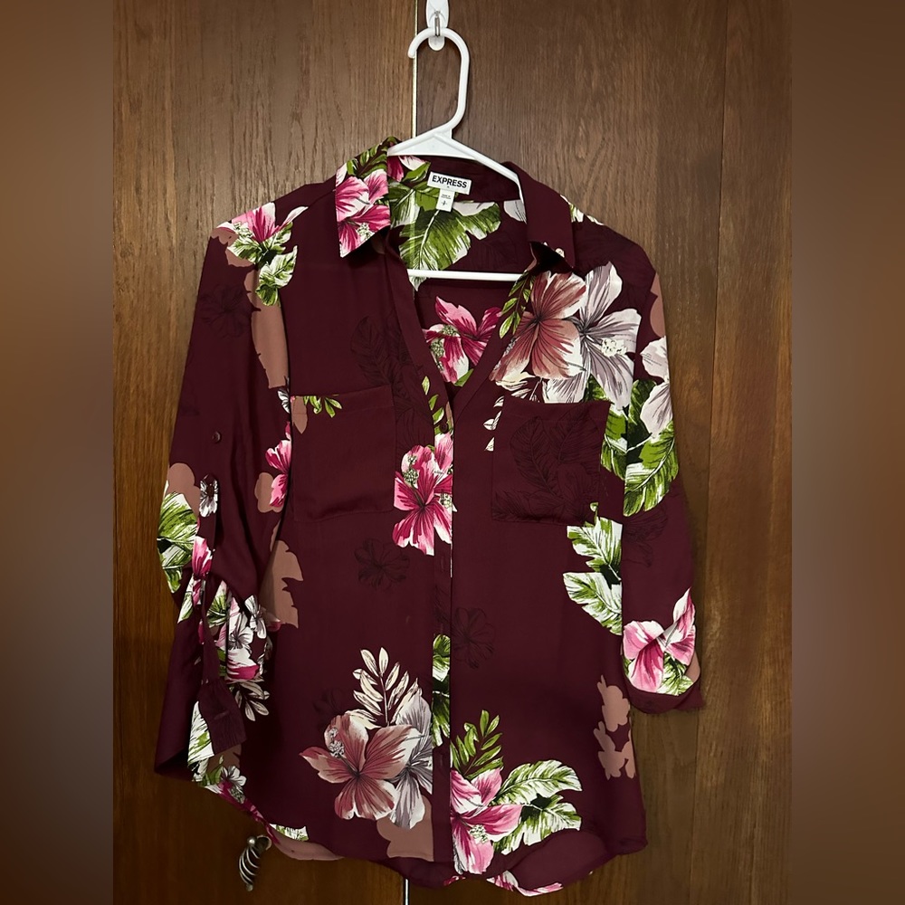 Express blouse size small